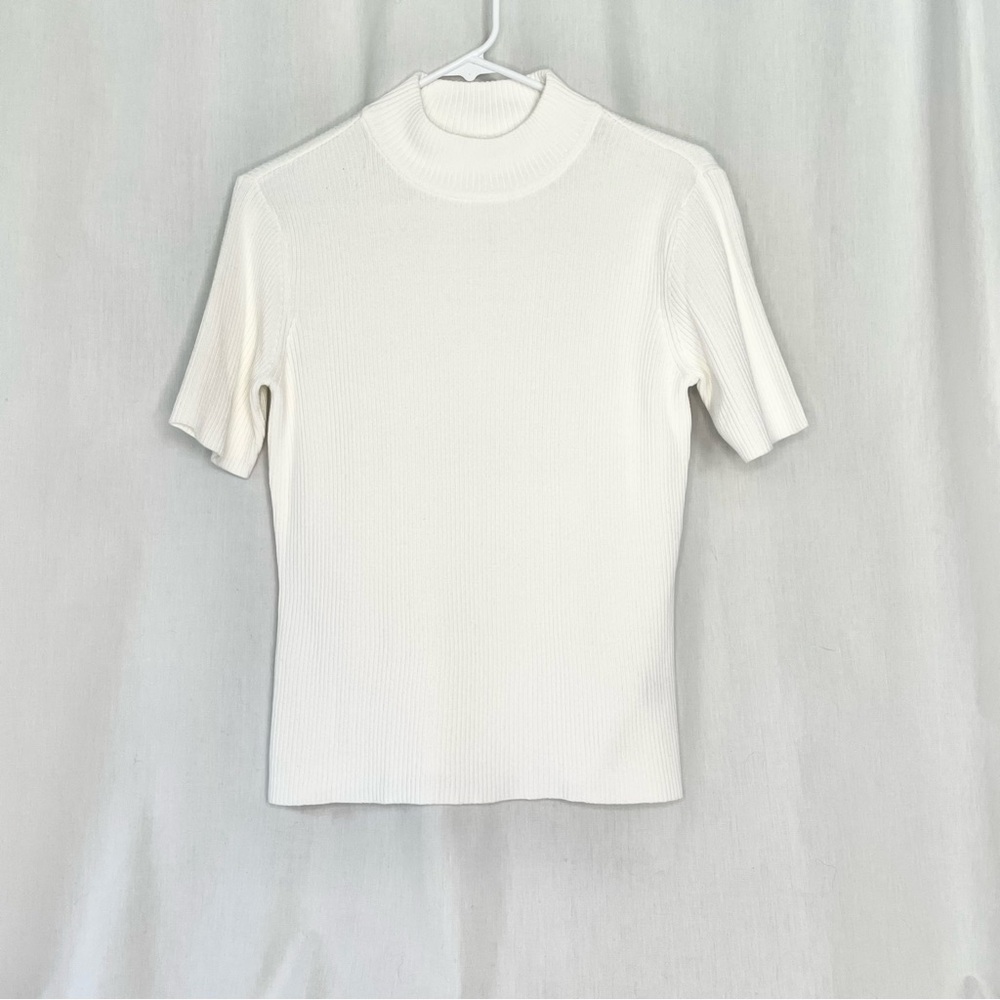 Worthington Essentials Mock-neck Short Sleeve Top